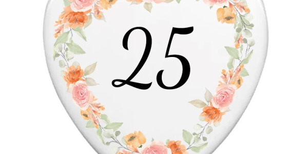 Nietypowe kształty tabliczek adresowych – serce, kopułka, ośmiokąt. Wyróżnij swoją posesję